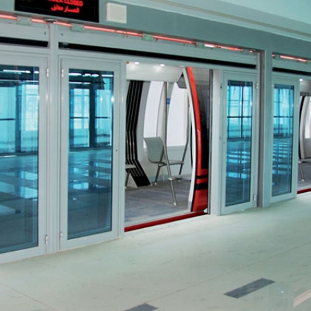 Pintu Otomatis Stasiun Kereta/MRT